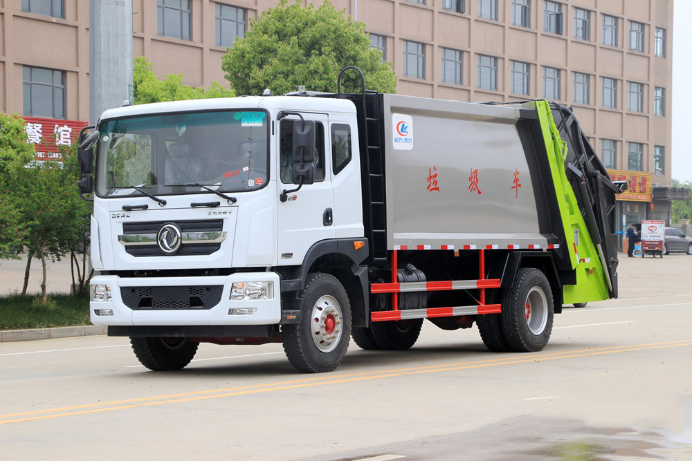 國(guó)六10立方東風D9 壓縮垃圾車